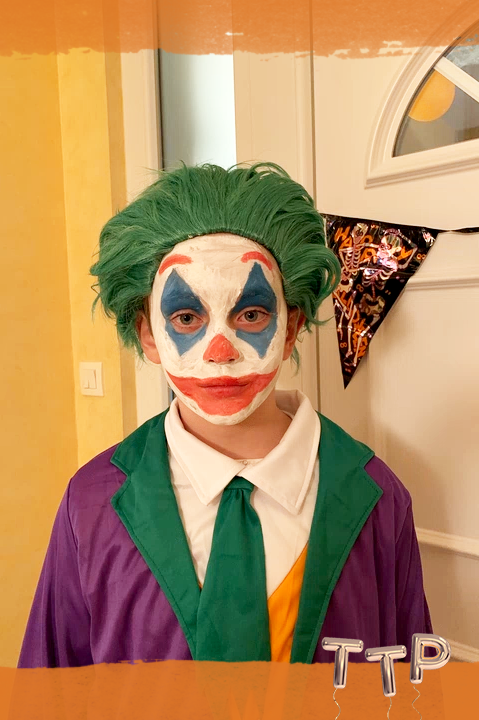 TTP-11-easy-halloween-makeup-ideas-halloween-2020-joker